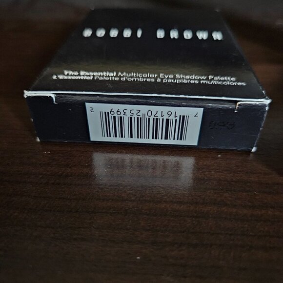 BOBBI BROWN The Essential Multicolour Eye Shadow Palette in Bold Burgund… - Picture 5 of 6